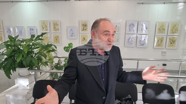 Живописецът Благой Господинов открива самостоятелна изложба графика "Моят свят" в Художествена галерия "Форум" в Хасково