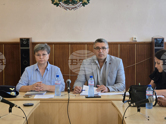 Общинският съвет в Долна Митрополия промени четири свои наредби