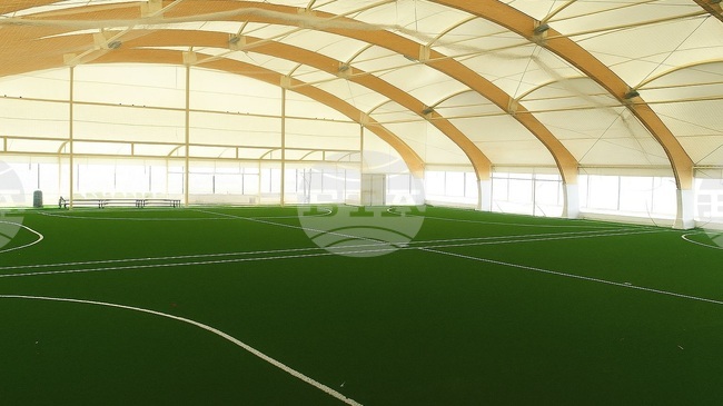 Школата и първият отбор на Етър ще имат нов закрит футболен терен