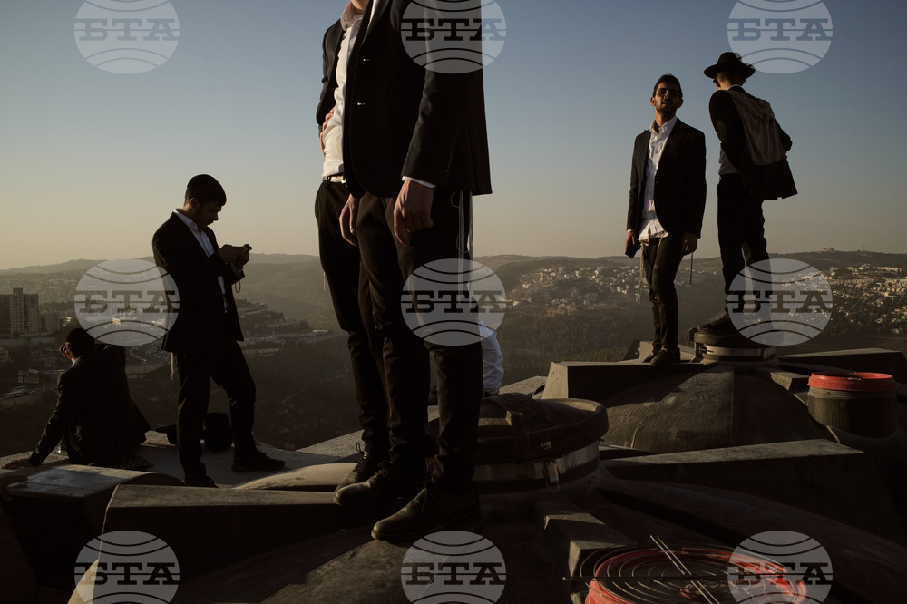 APTOPIX Israel Ultra Orthodox