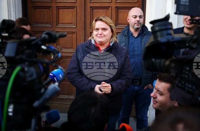 Ситуацията със сметосъбирането в кварталите "Люлин" и "Красно село" се нормализира, каза заместник-кметът Надежда Бобчева