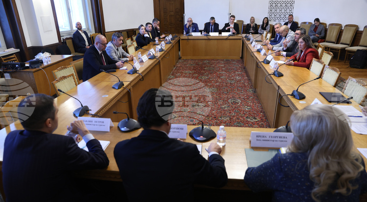 Parliamentary Committee on Tourism Adopts at First Reading 2026 State Budget Bill