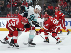 Kraken Red Wings Hockey