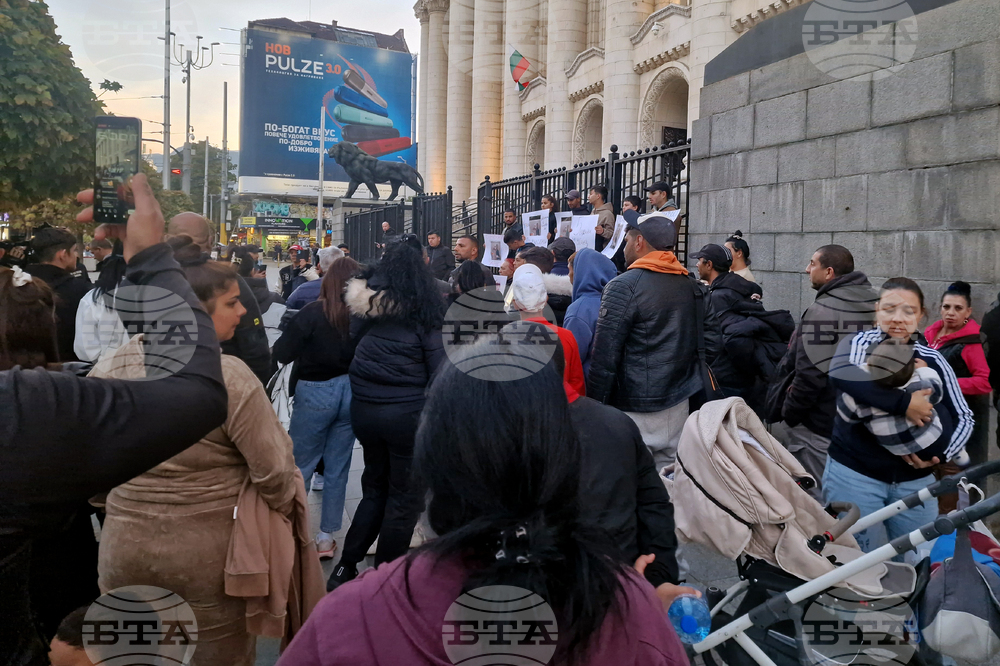 Протестиращи настояват за справедлива присъда за 15-годишния, намушкал свой връстник в столичен мол