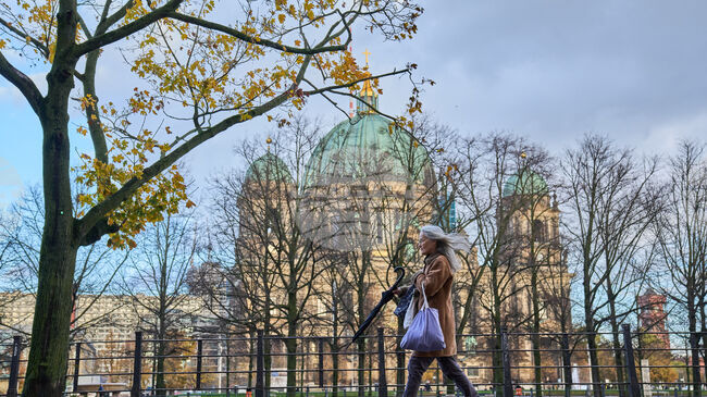 Спад на годишната инфлация в еврозоната до 2,1 на сто, прогнозира Евростат за октомври 