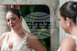 TV-Love Is Blind-Around the World