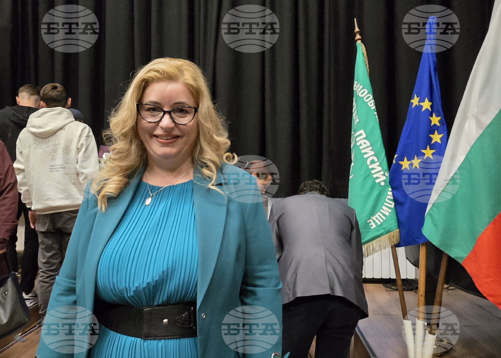 Изкуството помага за овладяване на агресията, каза Диана Банкова, директор на СУ „Отец Паисий“ във Враца