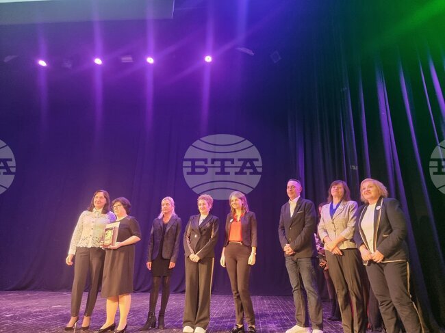 На тържествена церемония Стара Загора отличи своите съвременни будители