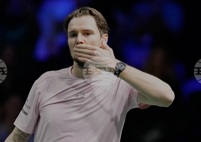 Александър Бублик стана шампион на турнира по тенис в Хонконг, ще дебютира в топ 10 на световната ранглиста на АТП