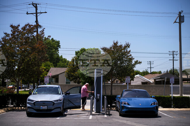 Climate Electric Vehicles Emissions