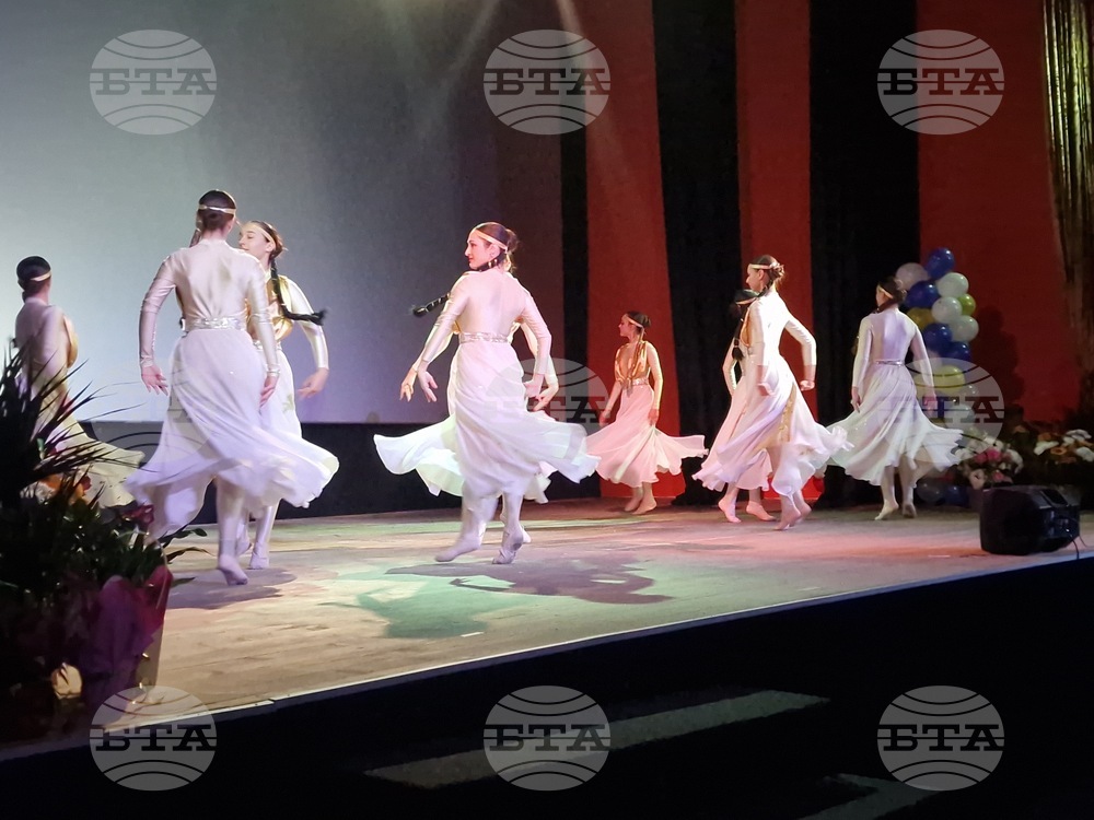 Търговище - ПГИИ „Джон Атанасов“ - празничен концерт