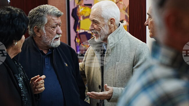 Художникът Васил Стоев и скулпторът Вежди Рашидов откриха съвместна изложба в Пловдив