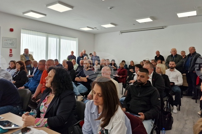 Общинският съвет в Монтана одобри предложения, свързани с финансовата стабилност, градската мобилност и социалната превенция