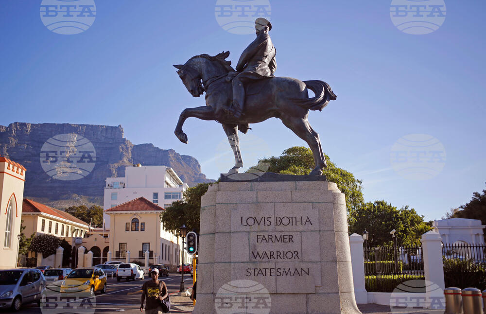 South Africa Refugees Explainer