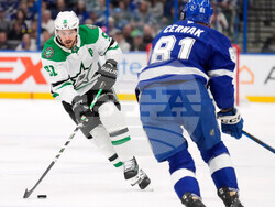 Stars Lightning Hockey