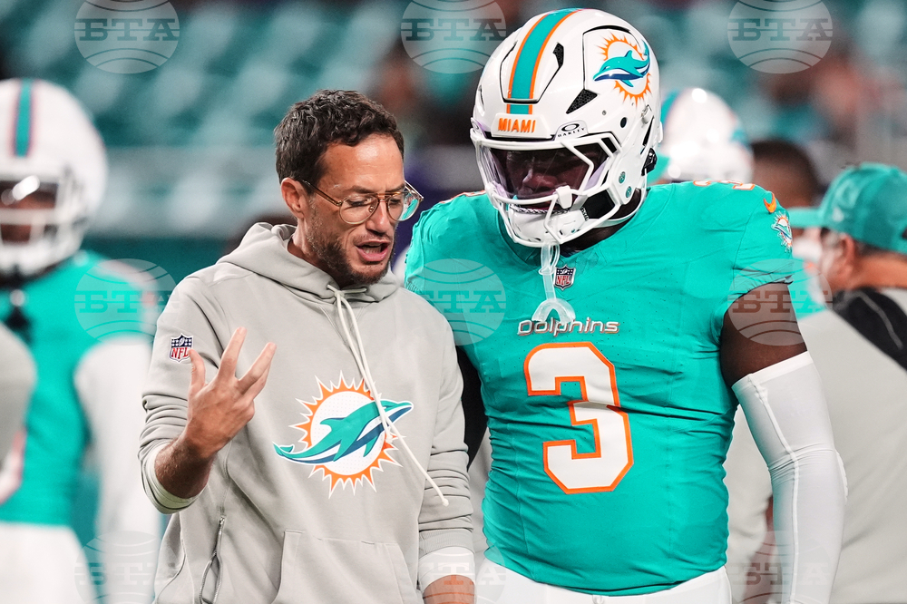 Ravens Dolphins Football