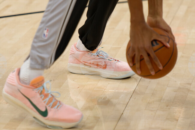 Heat Spurs Basketball