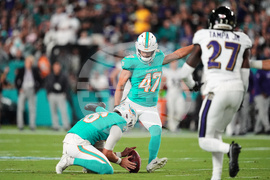 Ravens Dolphins Football