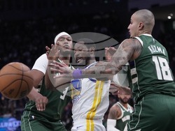 Warriors Bucks Basketball