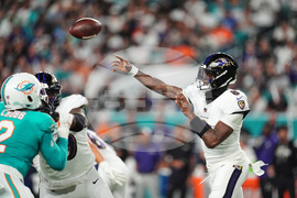 Ravens Dolphins Football