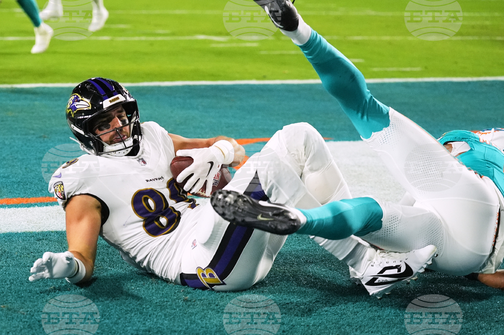 Ravens Dolphins Football