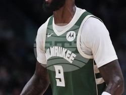 Warriors Bucks Basketball