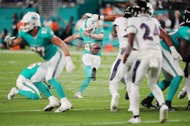Ravens Dolphins Football