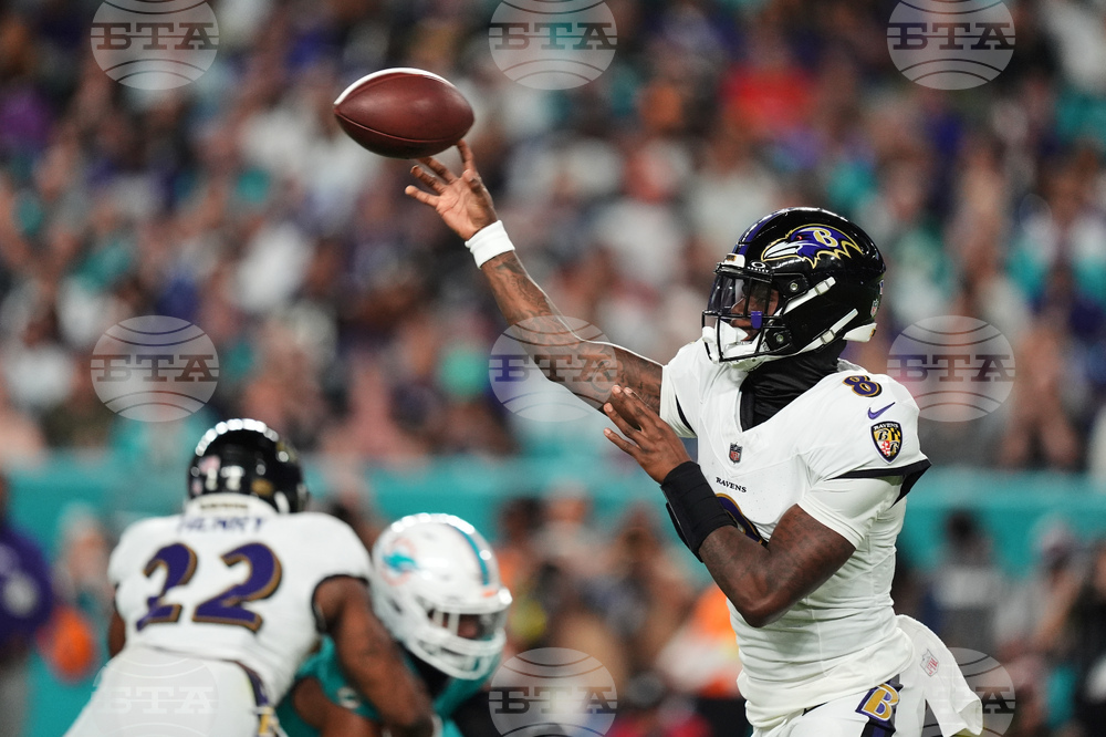 Ravens Dolphins Football