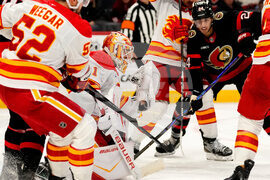 Flames Senators Hockey