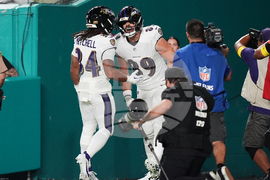 Ravens Dolphins Football