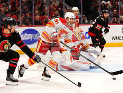 Flames Senators Hockey