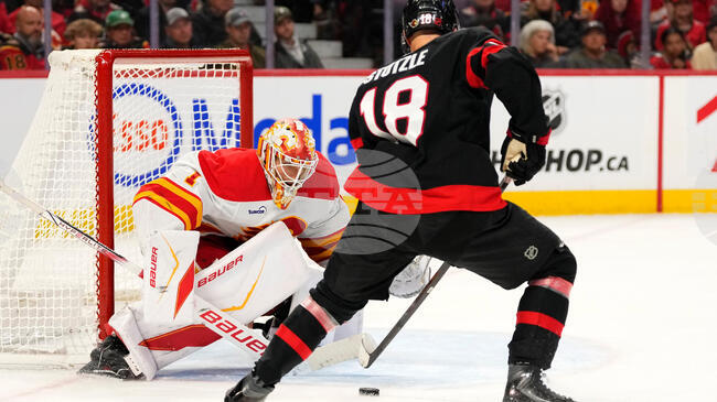 Тим Щуцъл вкара победния гол в продължението за Отава срещу Филаделфия в мач от Националната хокейна лига