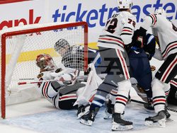 Blackhawks Jets Hockey