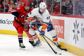 Islanders Hurricanes Hockey