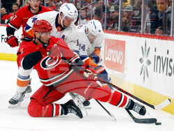 Islanders Hurricanes Hockey