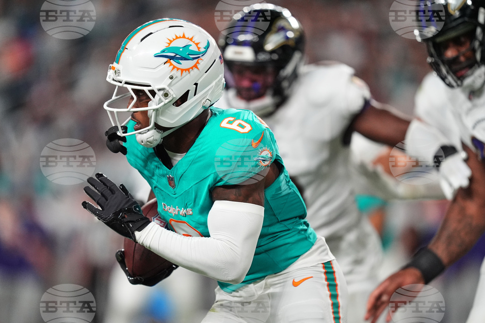 Ravens Dolphins Football