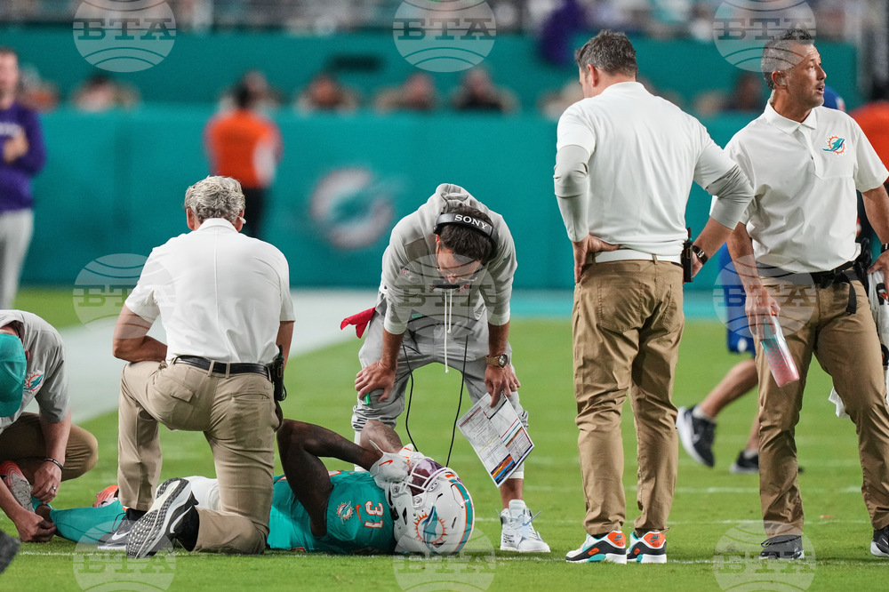 Ravens Dolphins Football