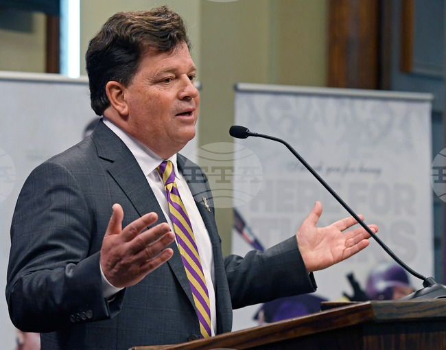 LSU Athletic Director Resigns Football