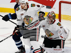 Blackhawks Jets Hockey