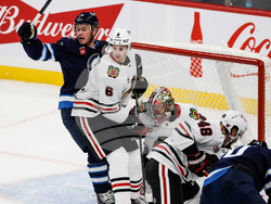 Blackhawks Jets Hockey