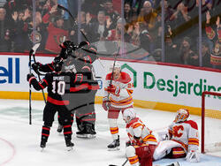 Flames Senators Hockey