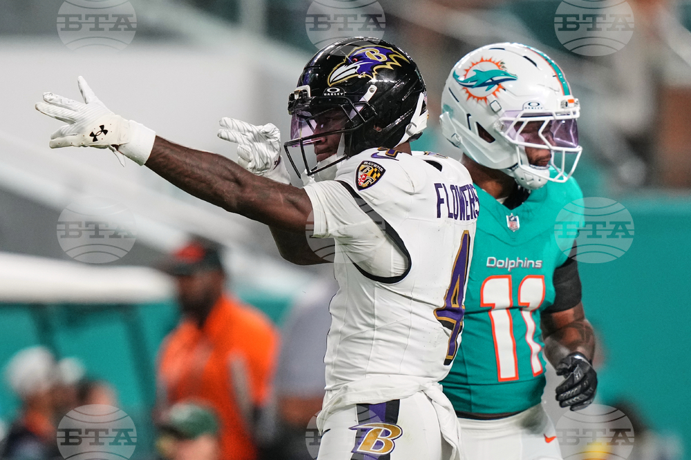 Ravens Dolphins Football