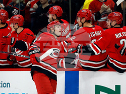 Islanders Hurricanes Hockey