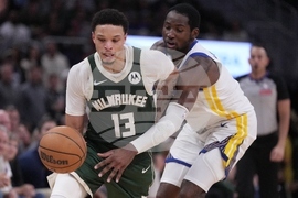 Warriors Bucks Basketball