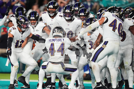 Ravens Dolphins Football