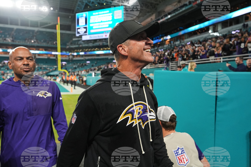 Ravens Dolphins Football