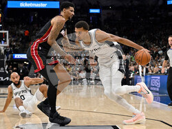 Heat Spurs Basketball