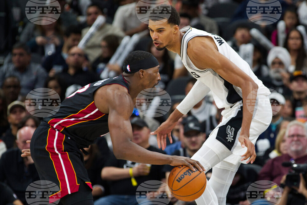 Heat Spurs Basketball