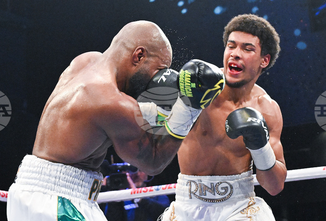 Mathieu Phinn Boxing