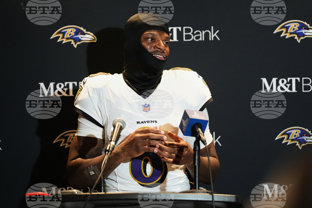 Ravens Dolphins Football